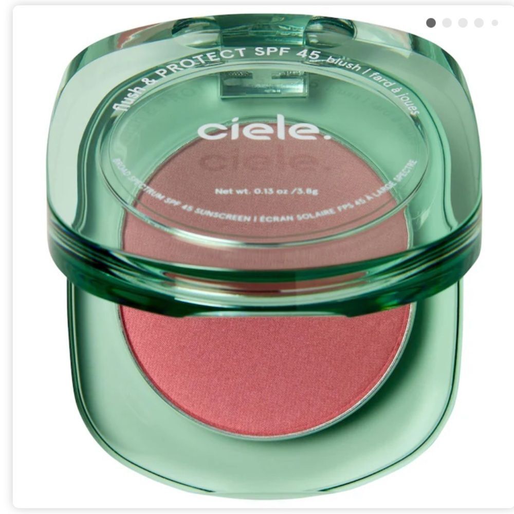 ciele
flush & PROTECT SPF 45+ powder blush